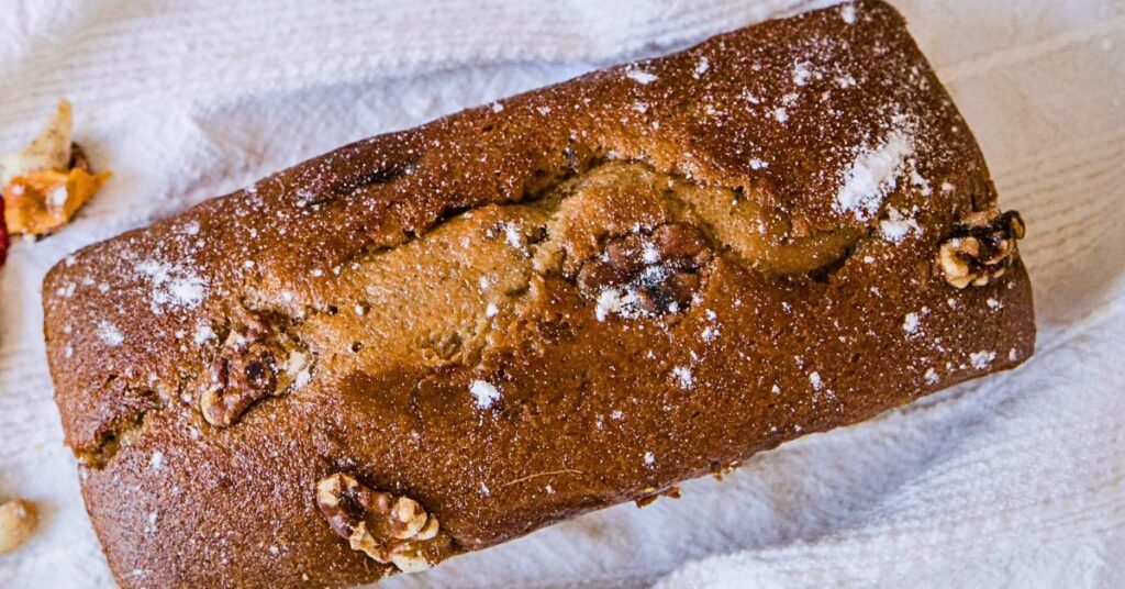 Step-by-Step Instructions to Make Date Nut Bread